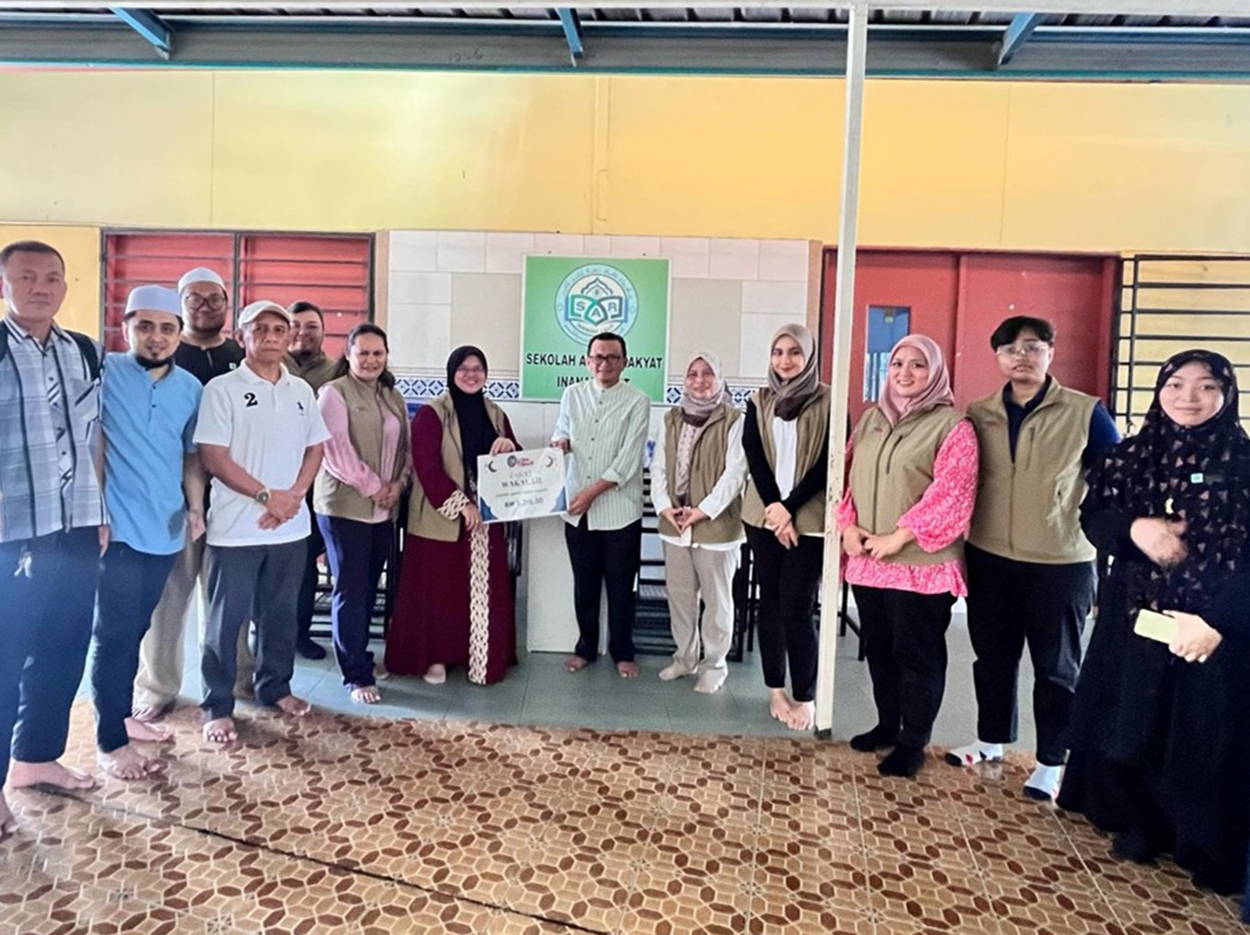 Inisiatif-Bantuan-Keperluan-Asas-dan-Kelengkapan-Perabot-Sekolah-2